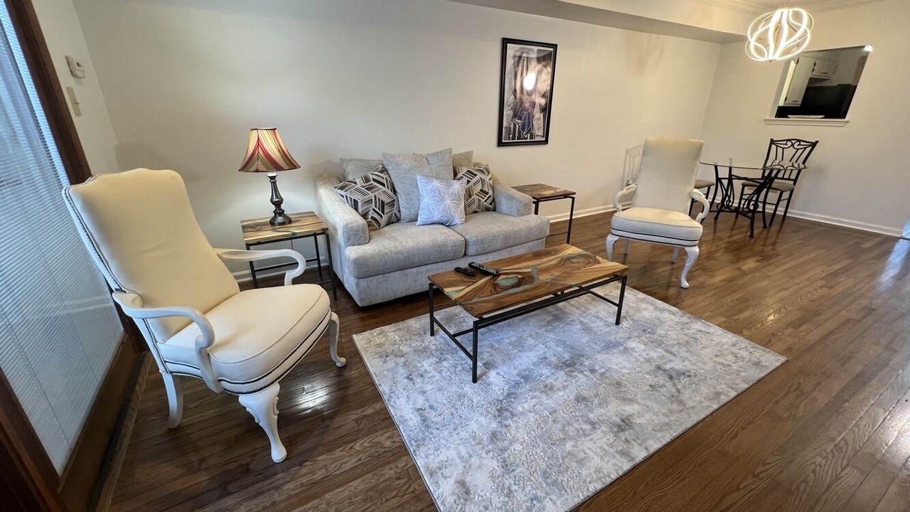 Photo of Livingroom in Meriwether