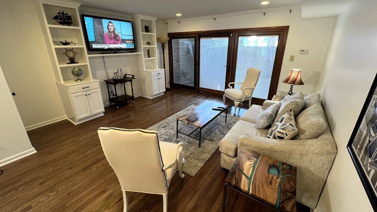 Photo of Livingroom in Meriwether