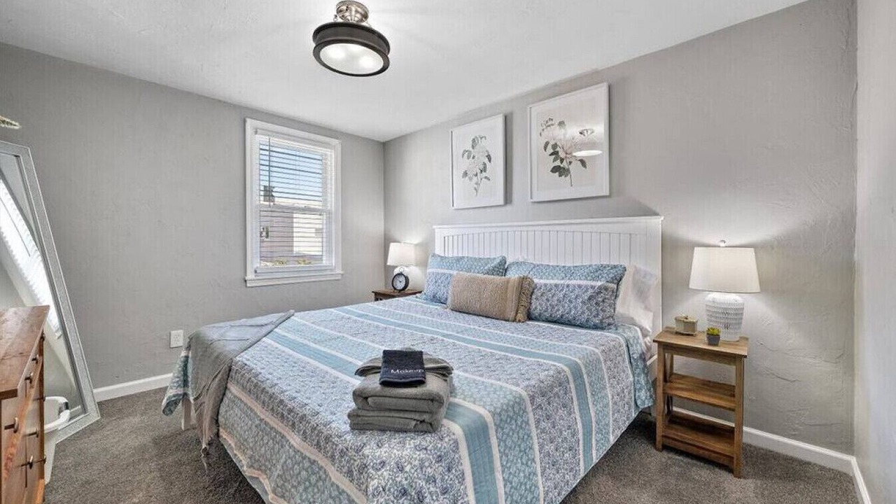 Photo of Bedroom in South Side Flats