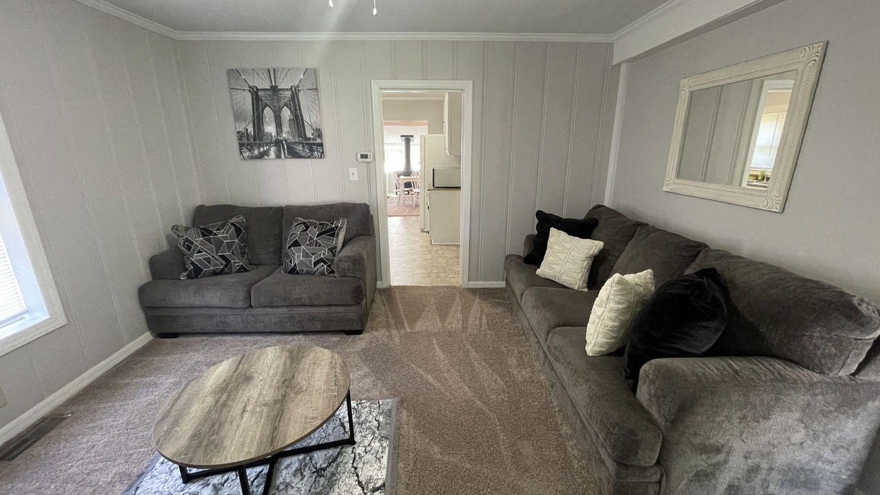 Photo of Livingroom in Huntsville