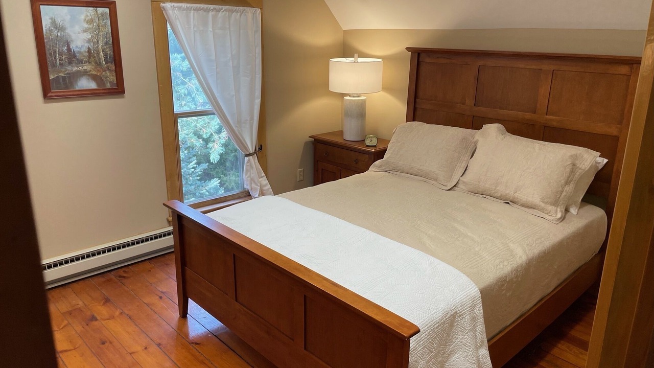 Photo of Bedroom in Vermilion