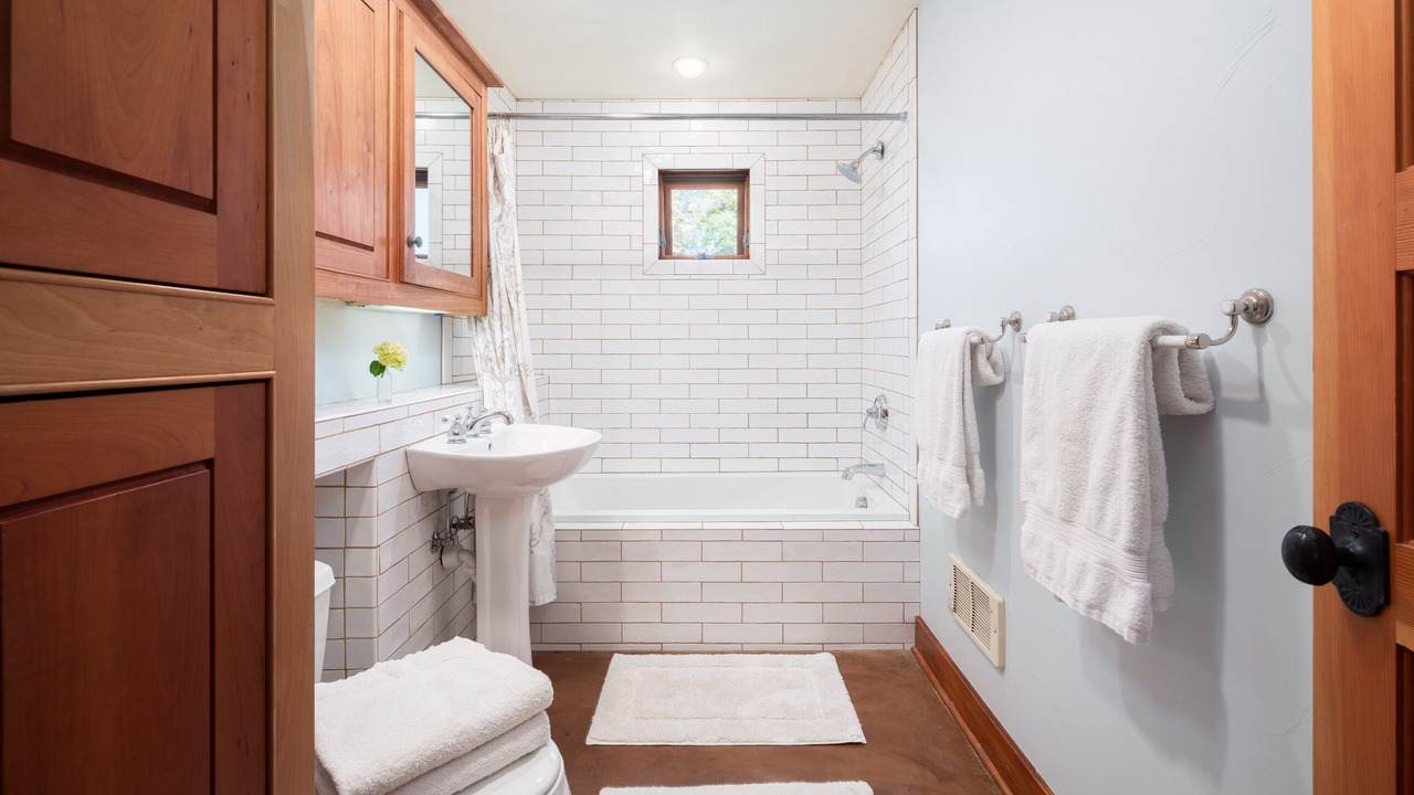 Photo of Bathroom in Wilson