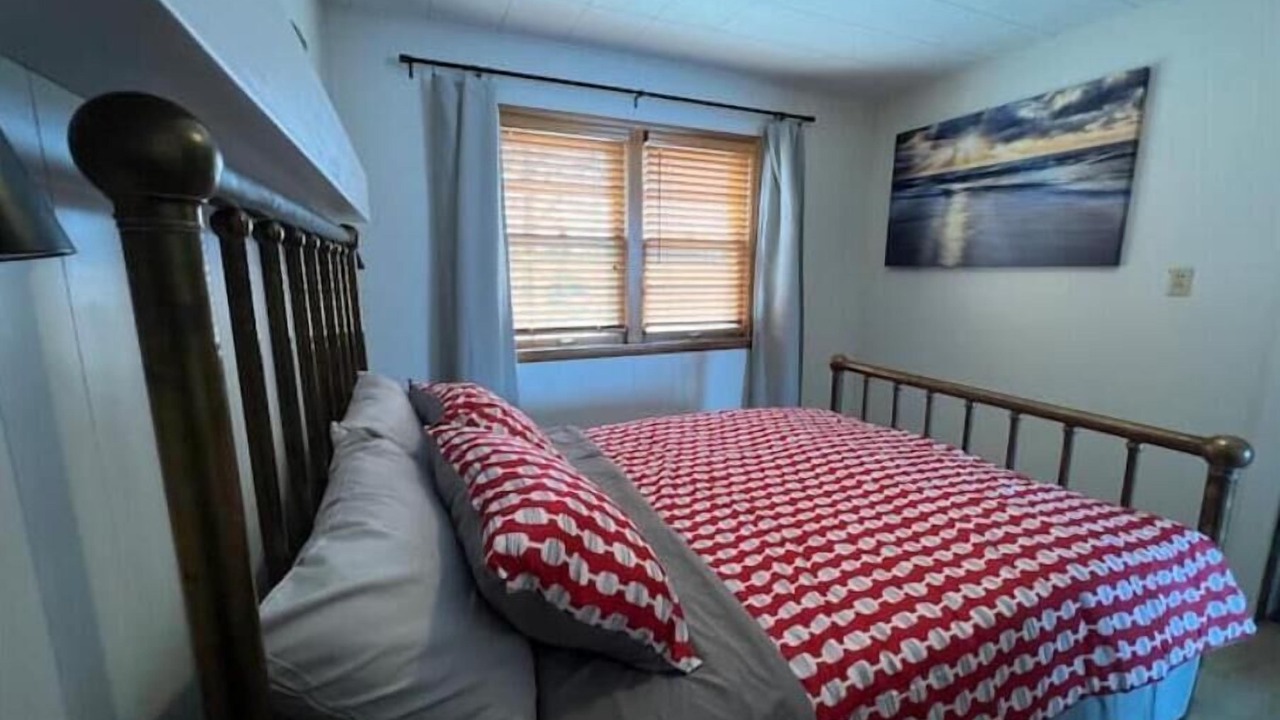 Photo of Bedroom in Detroit Lakes