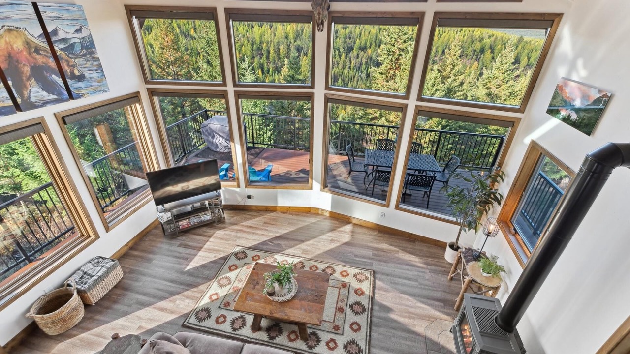 Photo of Livingroom in Whitefish