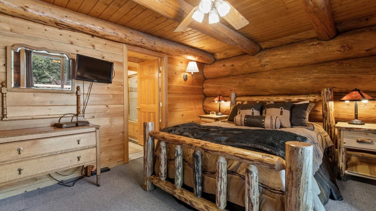 Photo of Bedroom in Whitefish