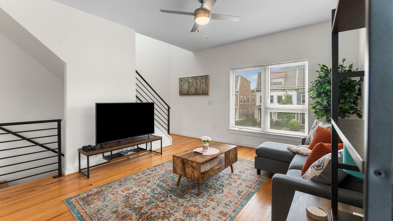 Photo of Livingroom in North Chesterfield