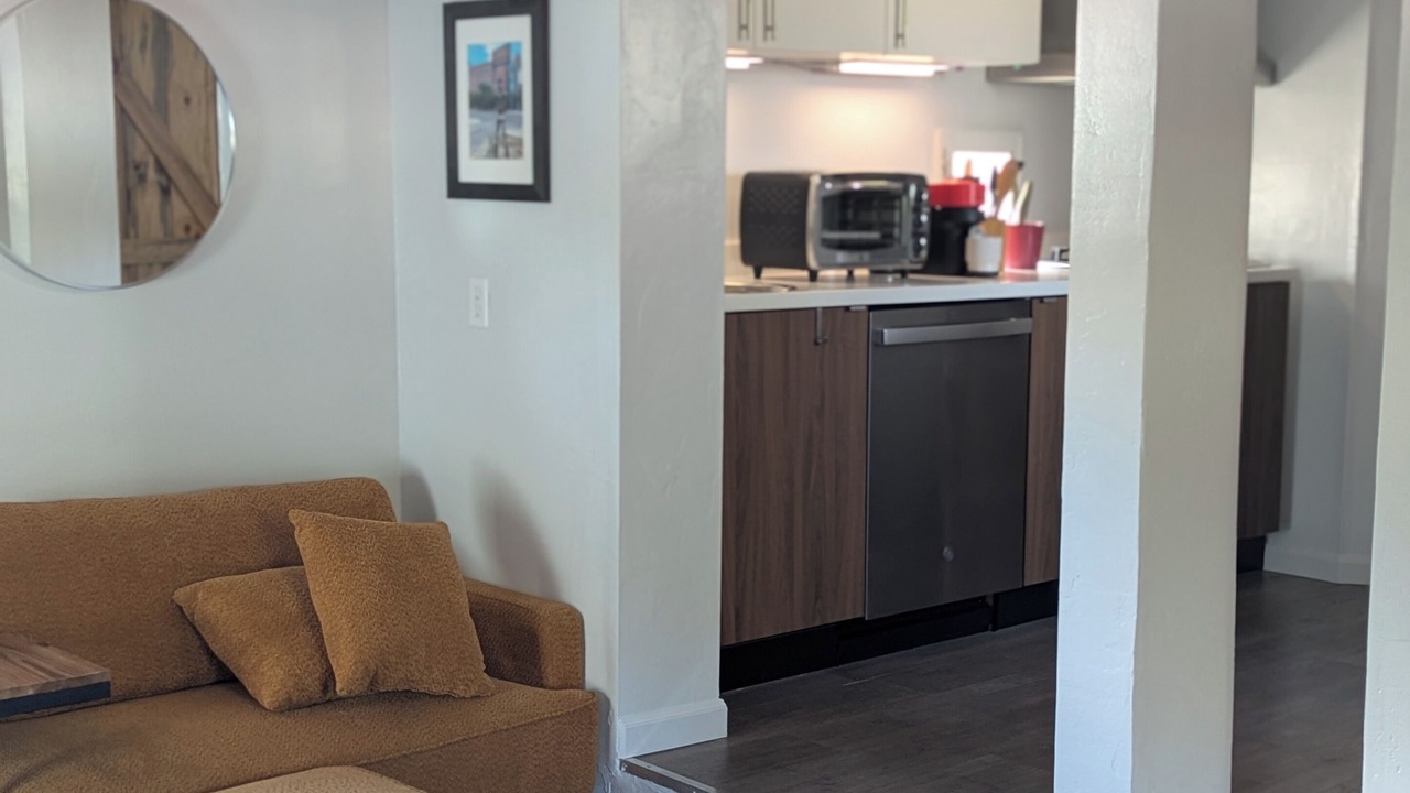 Photo of Livingroom in West University
