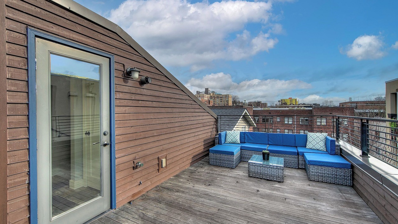 Photo of Patio Balcony in Lower Queen Anne