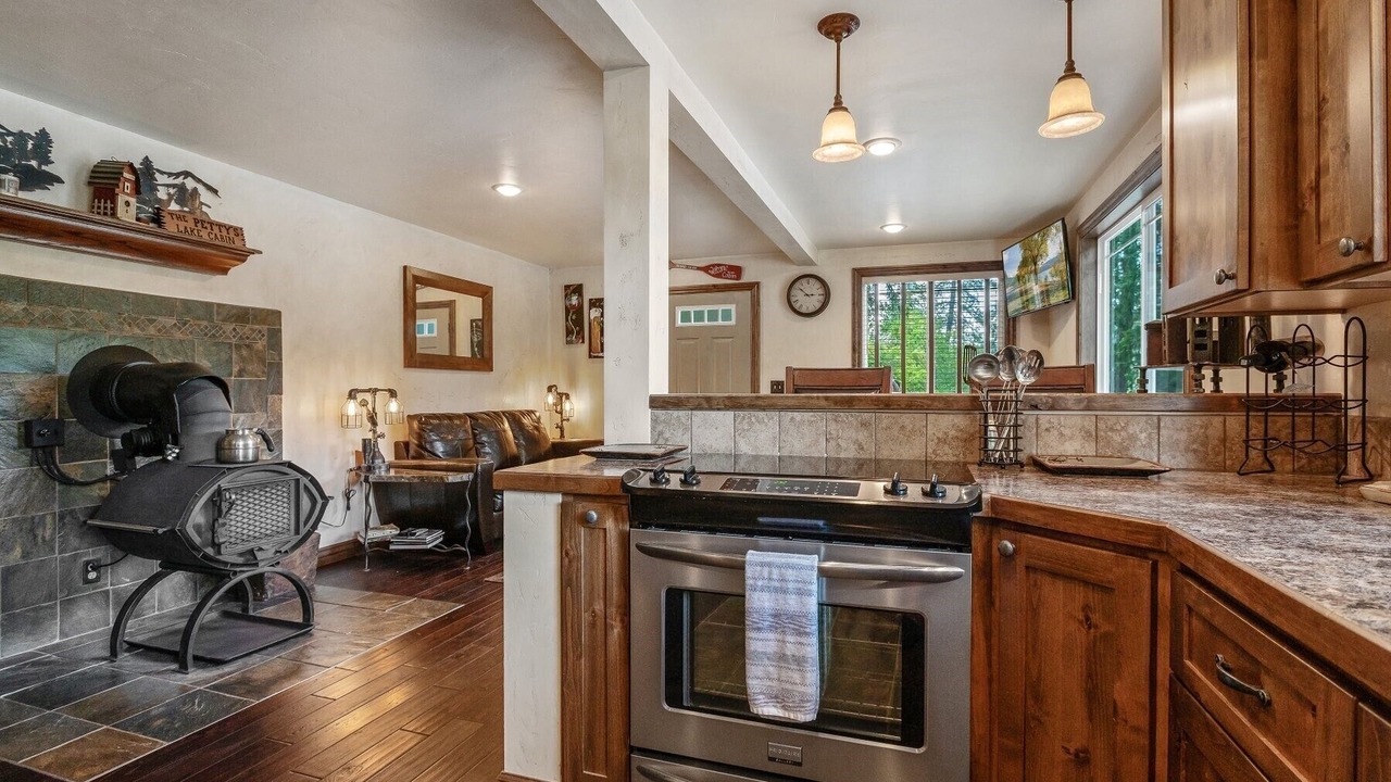 Photo of Kitchen in Athol