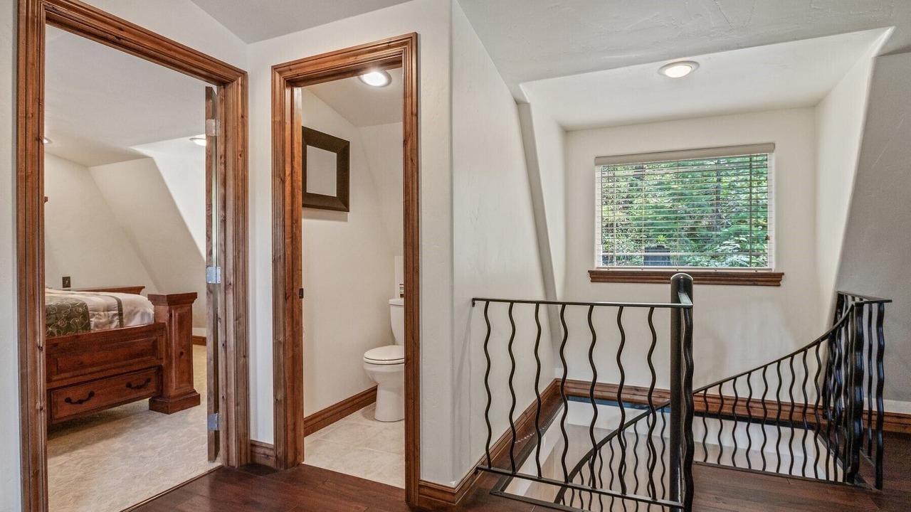 Photo of Bedroom in Athol