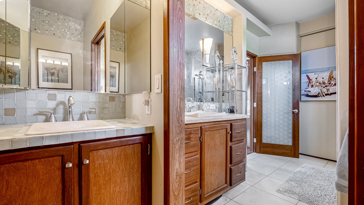 Photo of Bathroom in Crown Point
