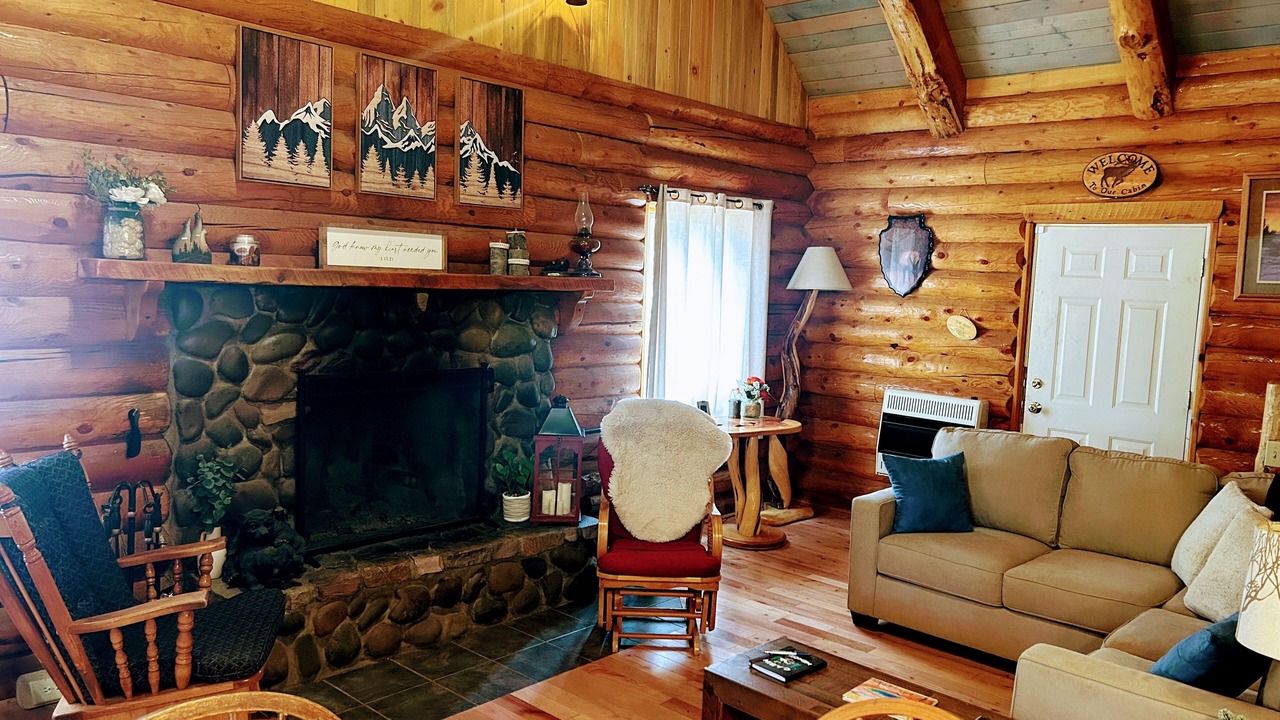 Photo of Livingroom in Chiloquin