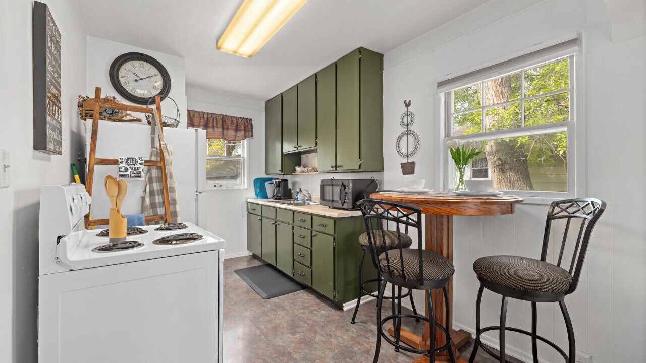 Photo of Kitchen in Central - Terry