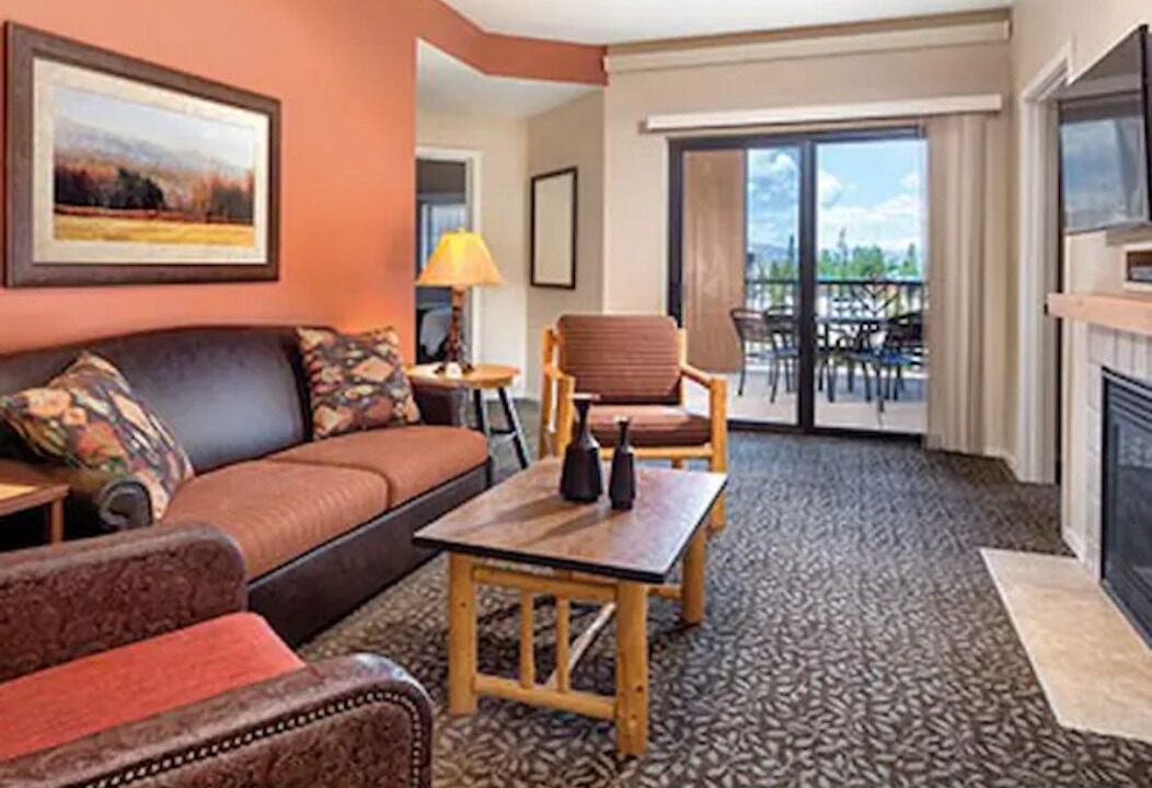 Photo of Livingroom in West Yellowstone