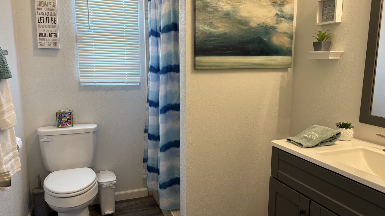 Photo of Bathroom in Hanford