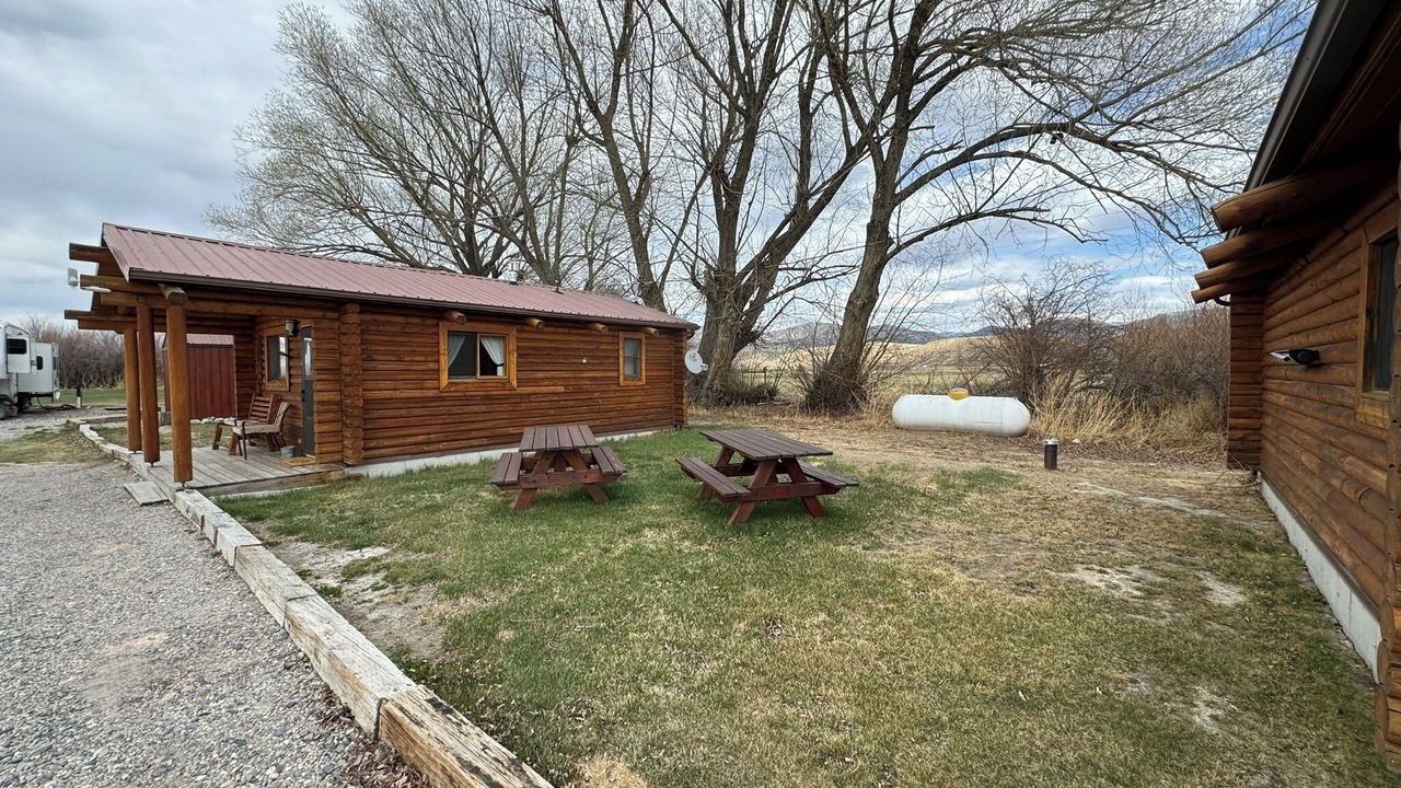 Photo of Outdoor in Melrose