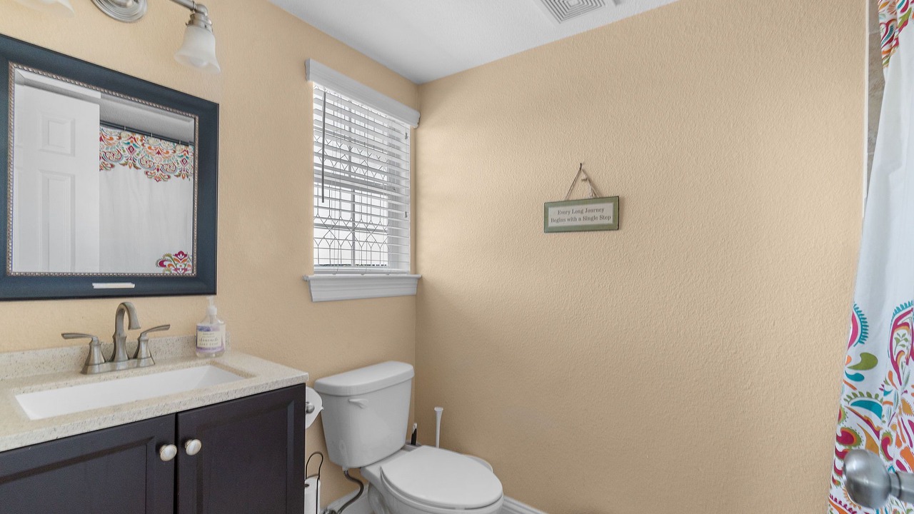 Photo of Bathroom in Oak Lawn