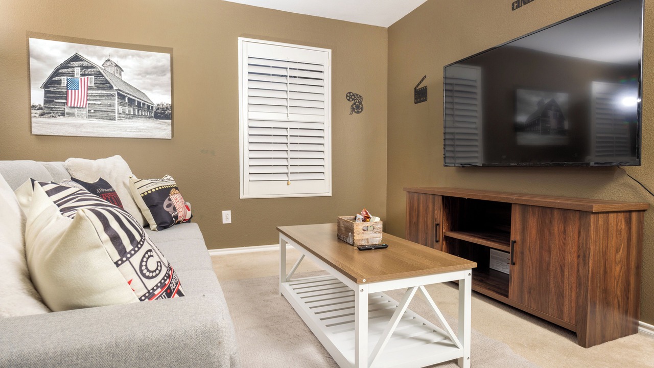 Photo of Livingroom in Wetmore