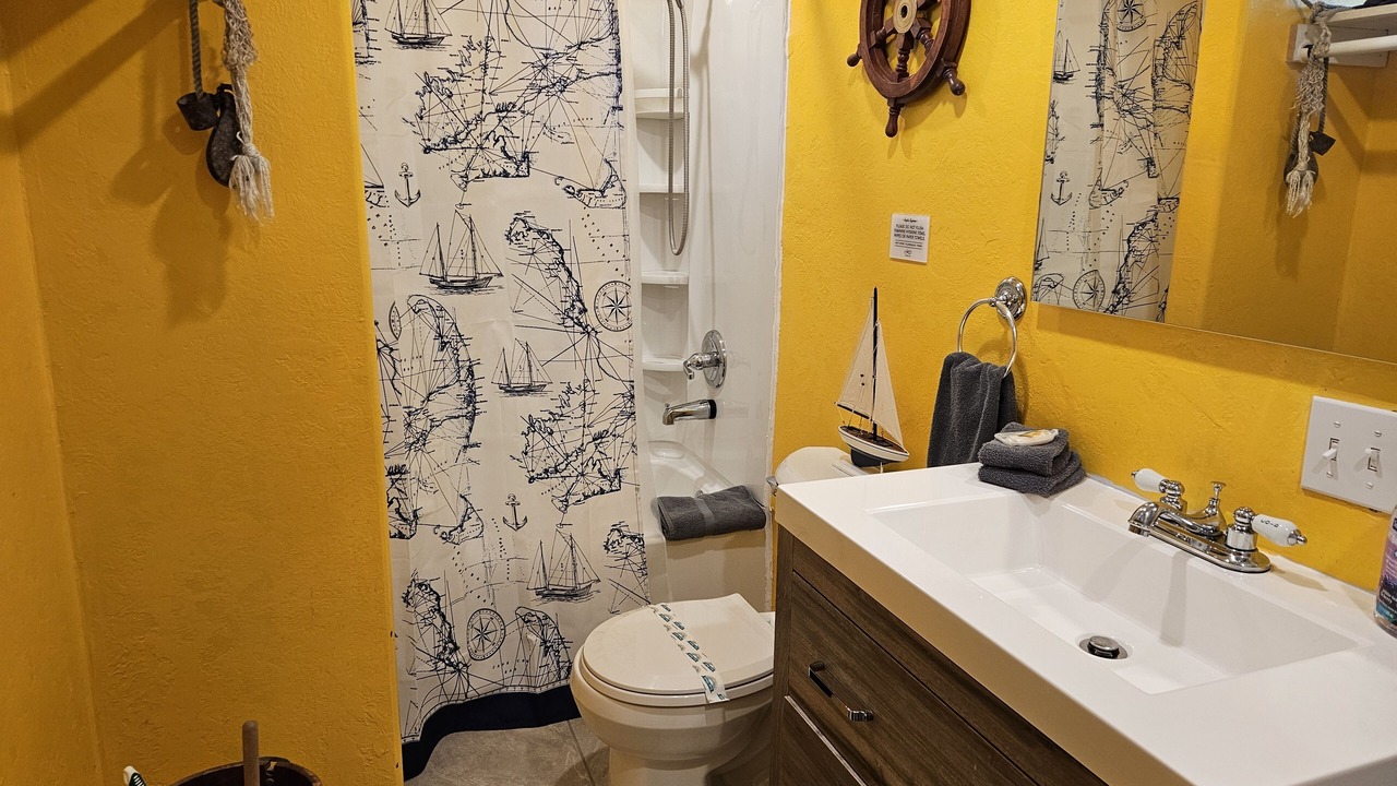 Photo of Bathroom in Henrieville