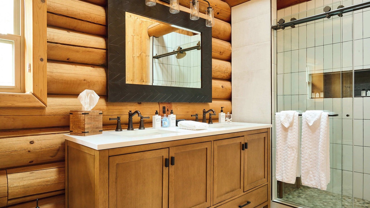 Photo of Bathroom in Superior