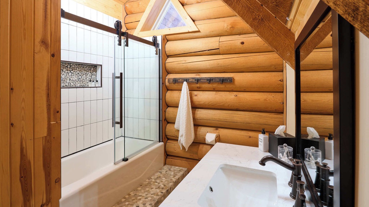 Photo of Bathroom in Superior