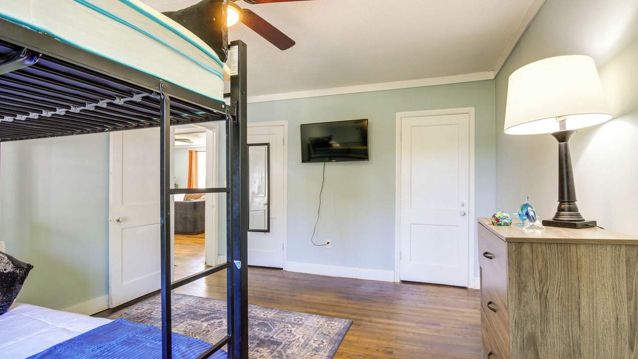 Photo of Bedroom in Clarksdale