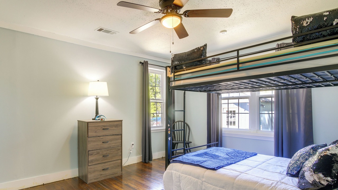 Photo of Bedroom in Clarksdale