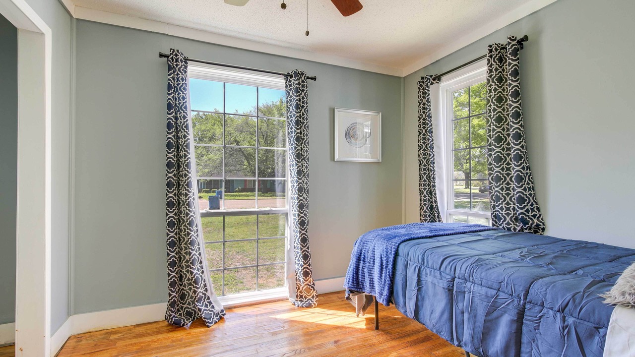 Photo of Bedroom in Clarksdale