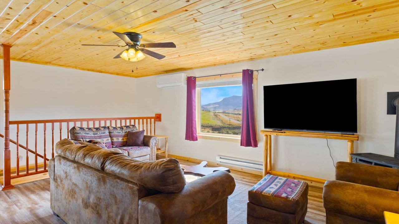 Photo of Livingroom in Gardiner