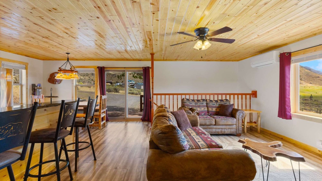 Photo of Livingroom in Gardiner