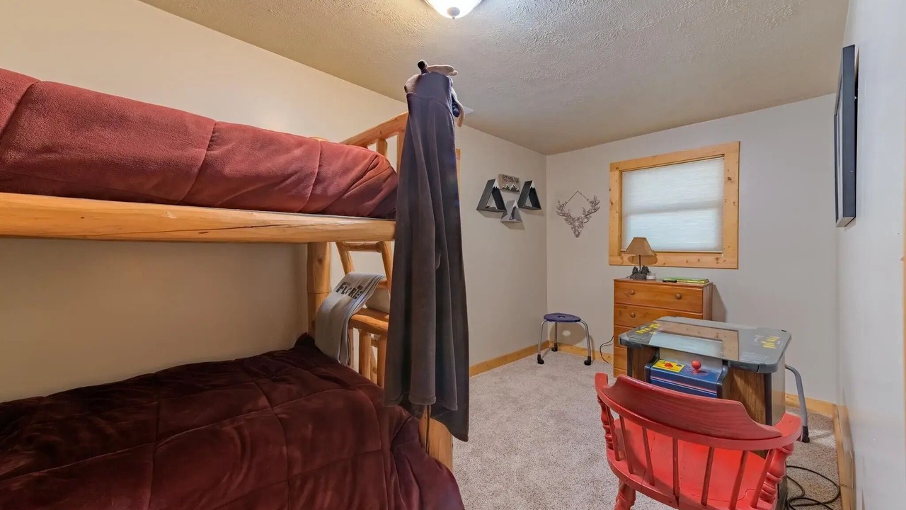 Photo of Bedroom in Eureka