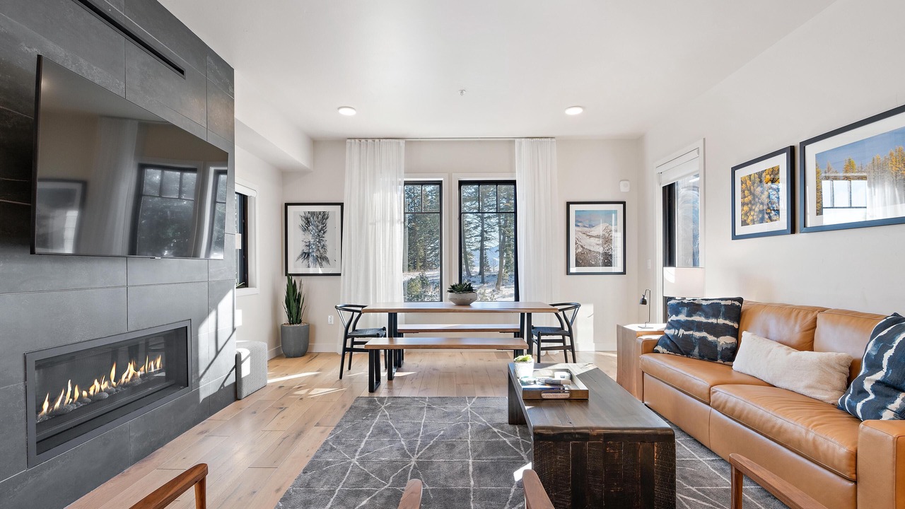 Photo of Livingroom in Tamarack Resort