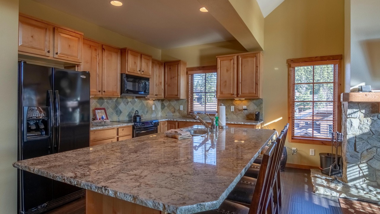 Photo of Kitchen in Tamarack Resort