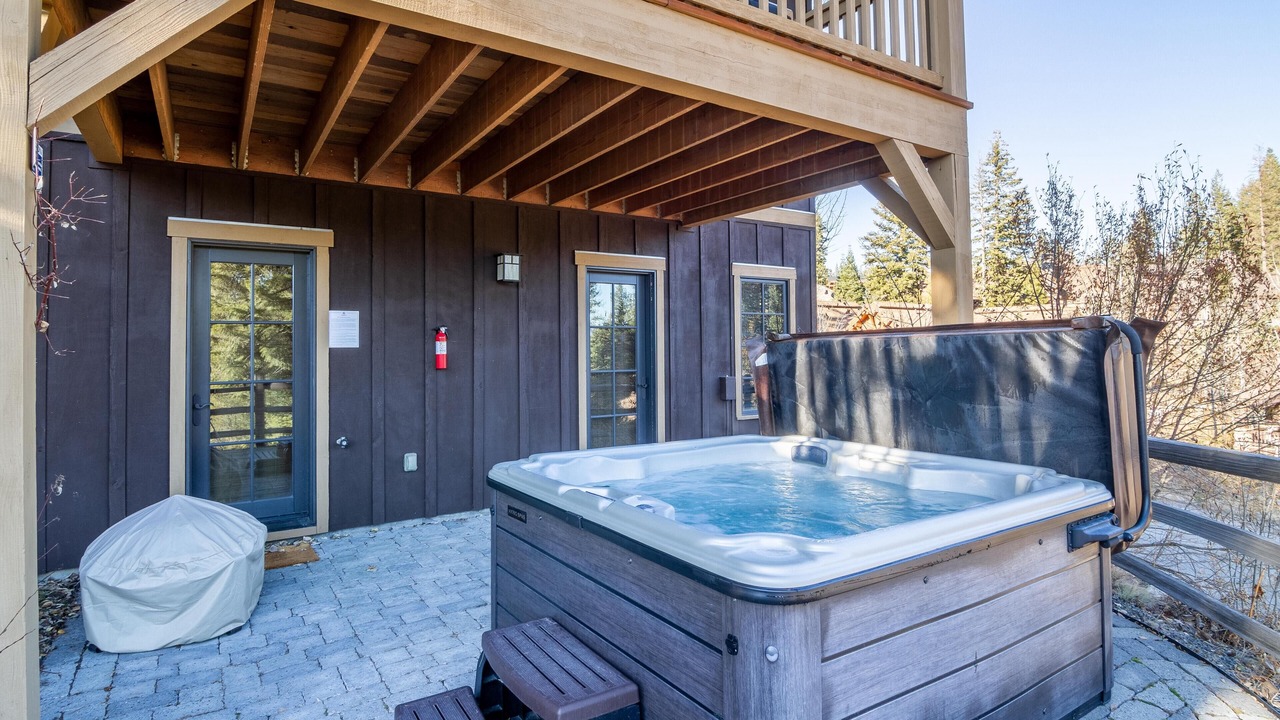 Photo of Patio Balcony in Tamarack Resort