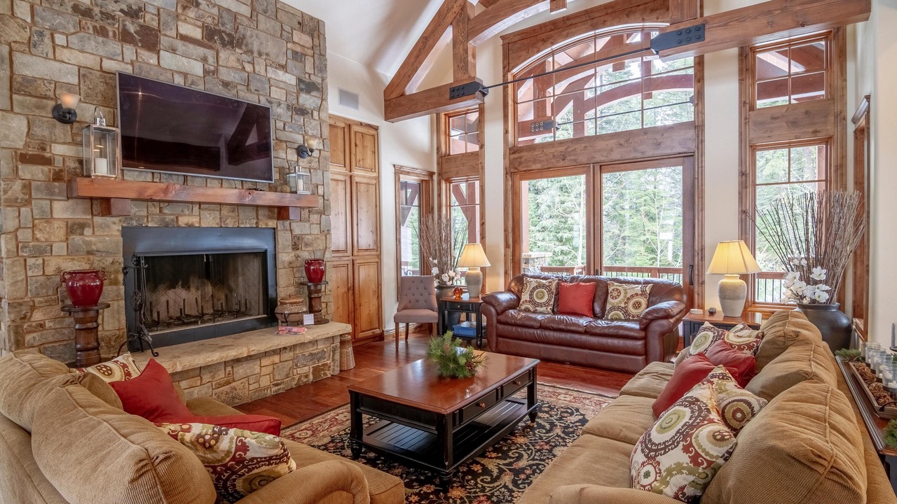 Photo of Livingroom in Tamarack Resort