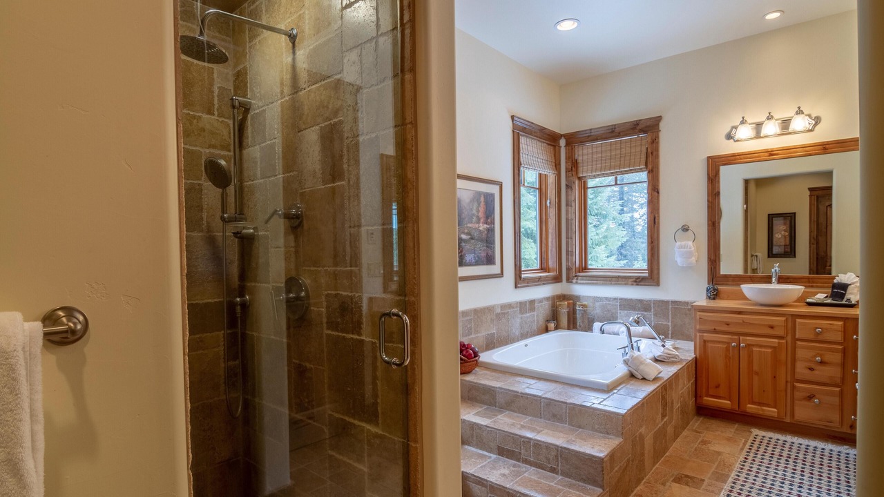 Photo of Bathroom in Tamarack Resort