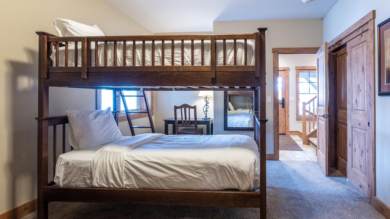 Photo of Bedroom in Tamarack Resort