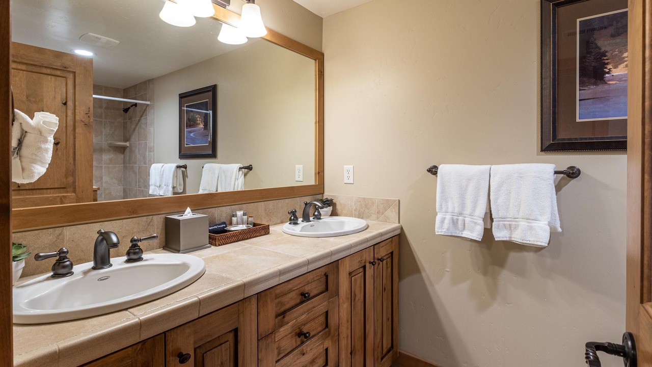 Photo of Bathroom in Tamarack Resort