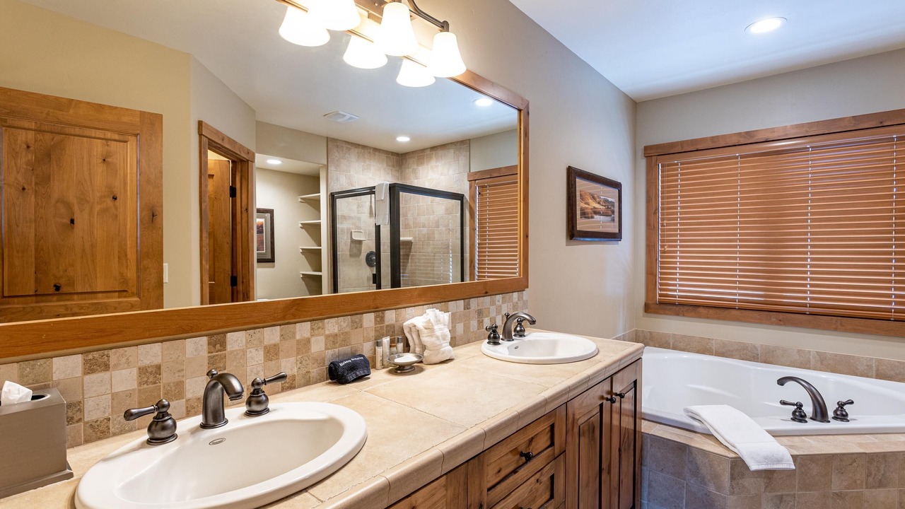 Photo of Bathroom in Tamarack Resort