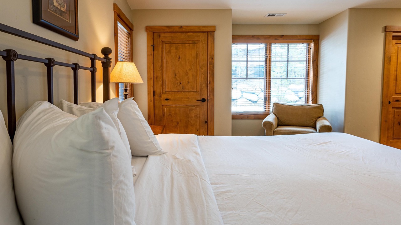 Photo of Bedroom in Tamarack Resort