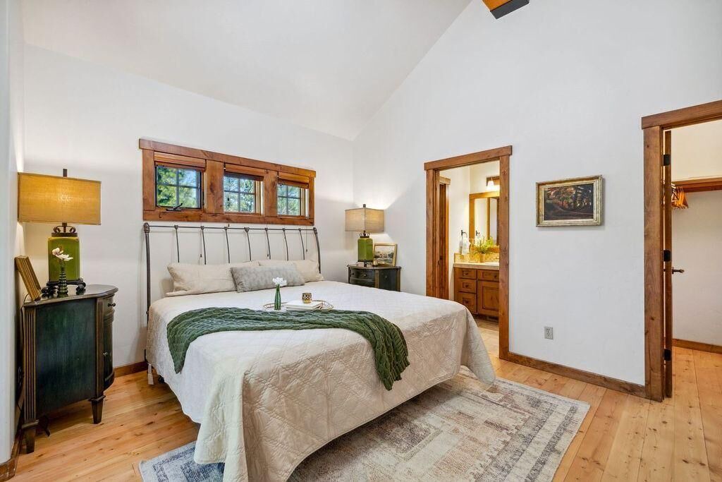 Photo of Bedroom in Tamarack