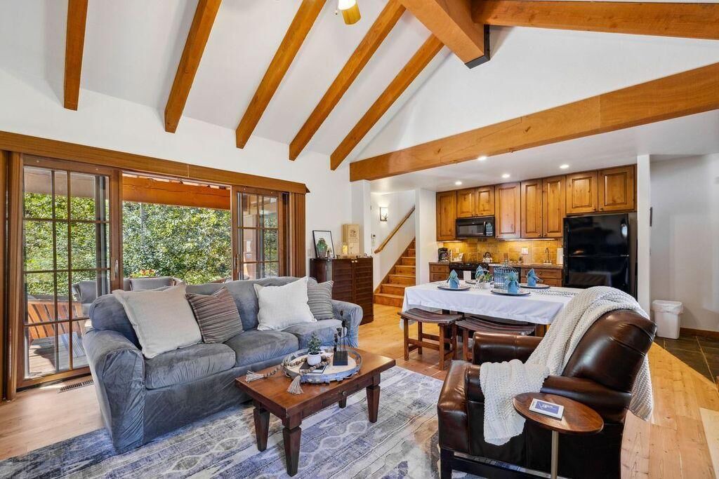 Photo of Livingroom in Tamarack