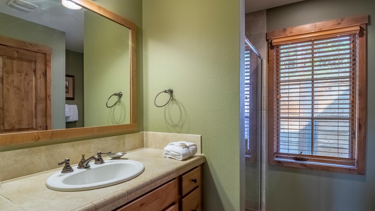 Photo of Bathroom in Tamarack Resort