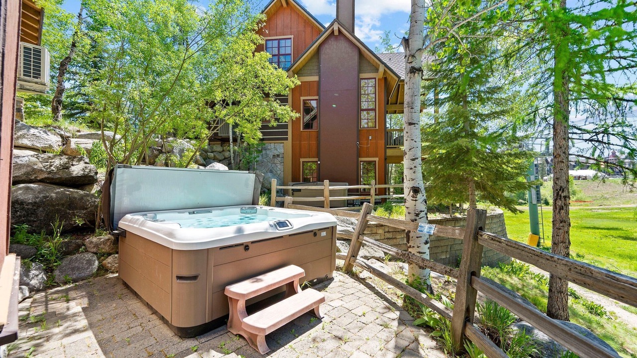 Photo of Outdoor in Tamarack Resort