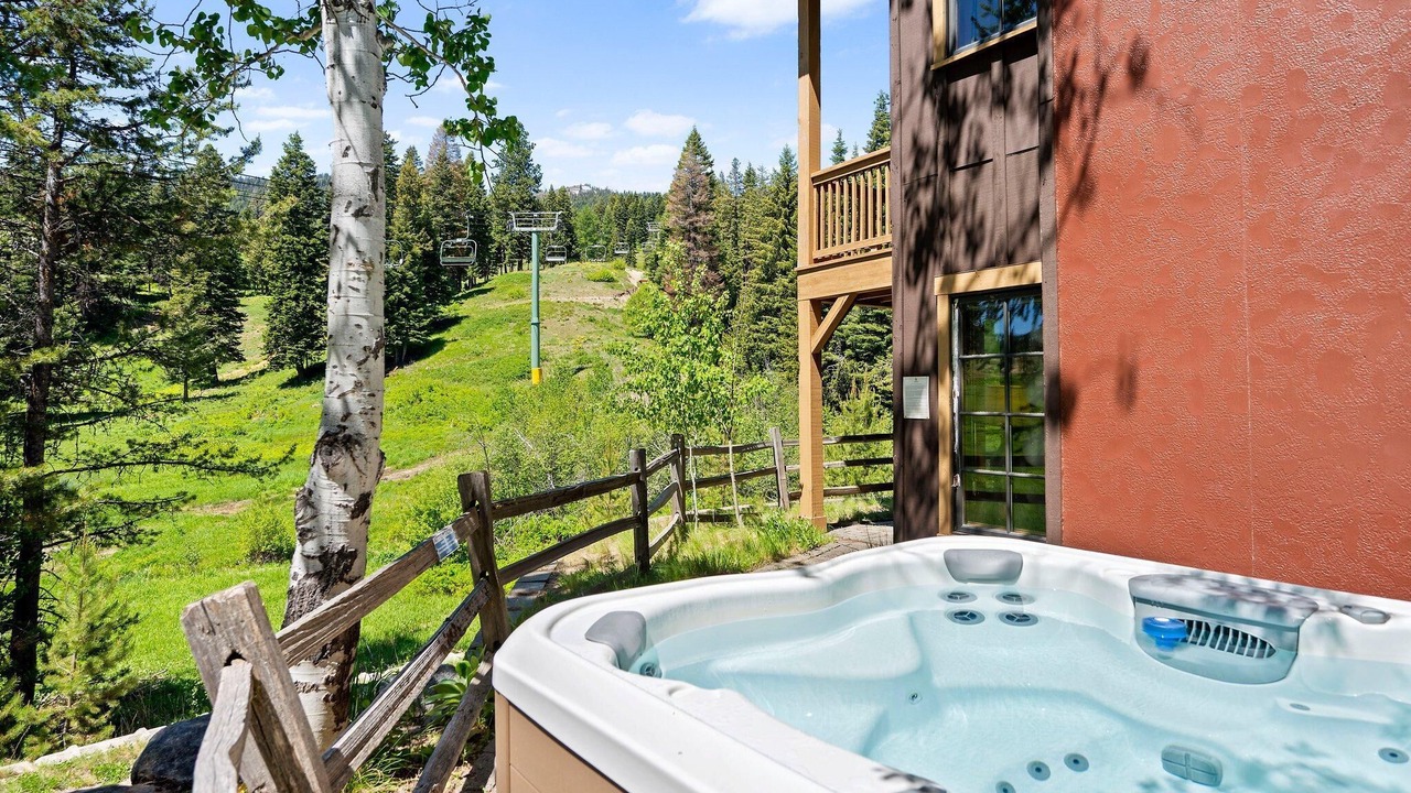Photo of Outdoor in Tamarack Resort