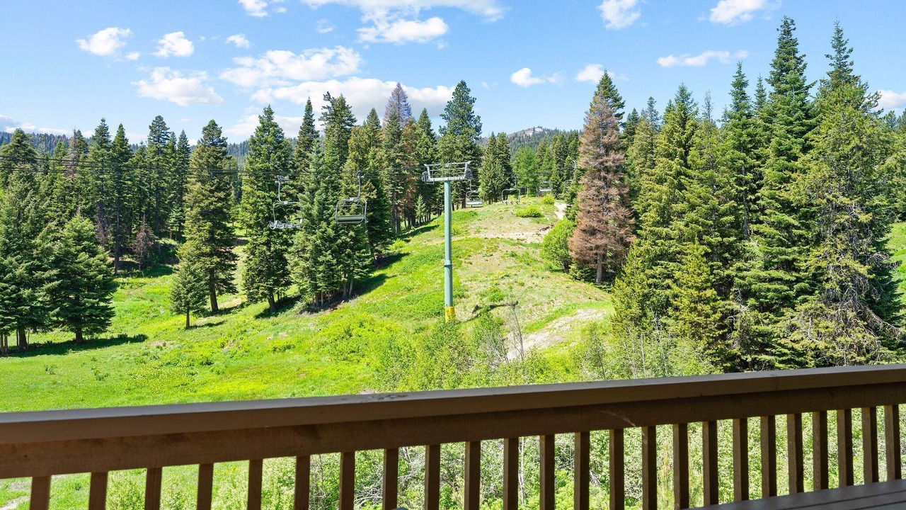 Photo of Outdoor in Tamarack Resort