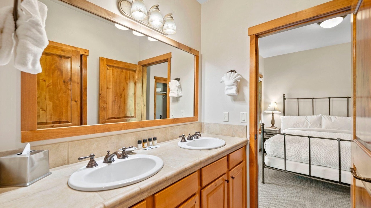 Photo of Bathroom in Tamarack Resort
