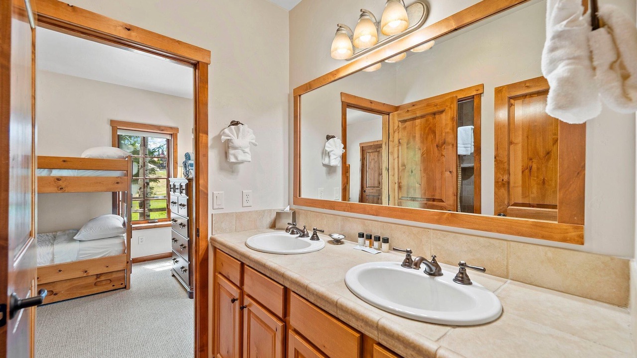 Photo of Bathroom in Tamarack Resort