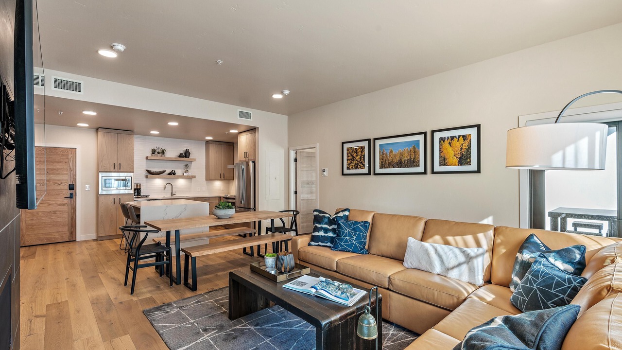 Photo of Livingroom in Tamarack Resort