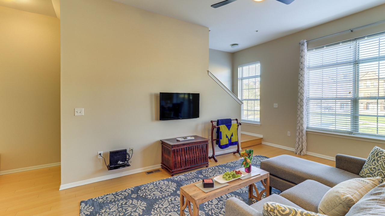 Photo of Livingroom in Northville